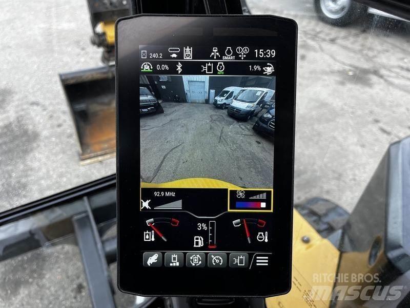 CAT 306 履带挖掘机