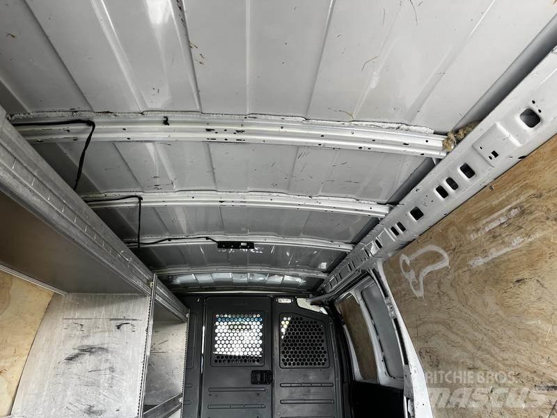 Chevrolet Express 大型面包车