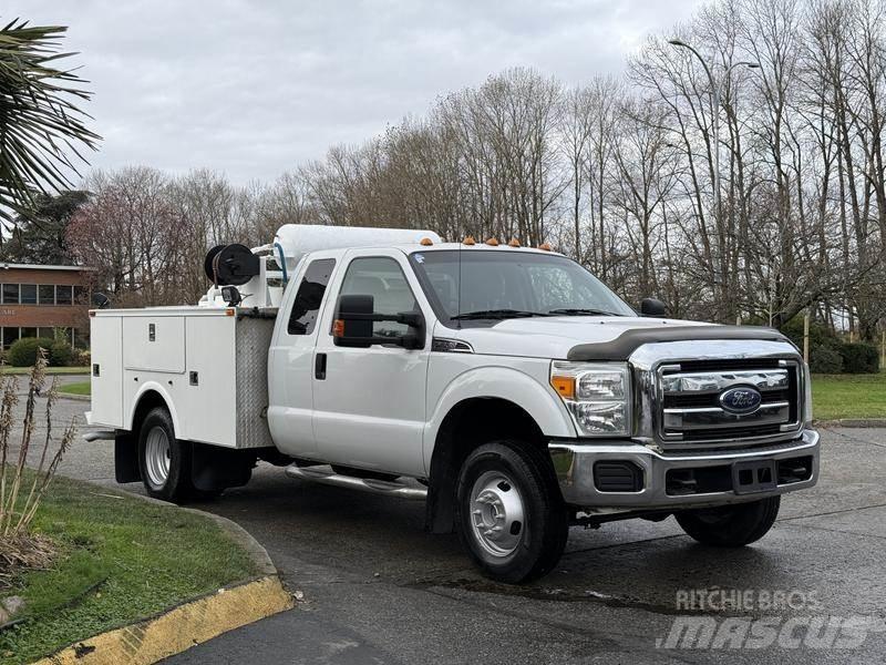 Ford F-350 SD 市政车