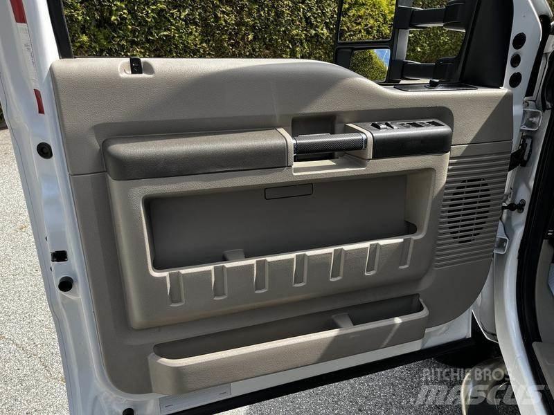 Ford F-550 市政车