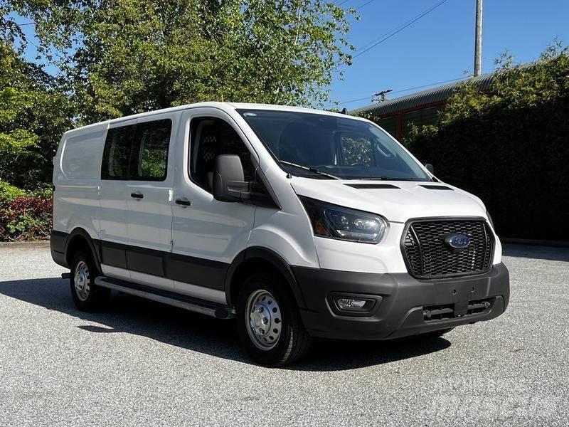 Ford Transit 大型面包车