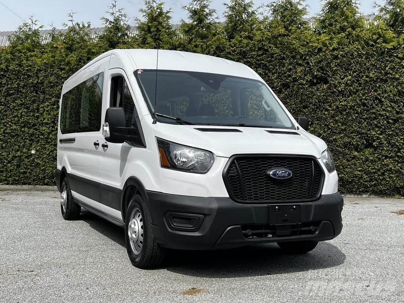 Ford Transit 汽车