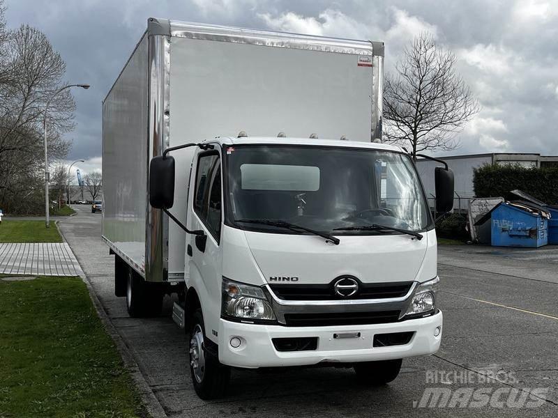 Hino 195 大型面包车