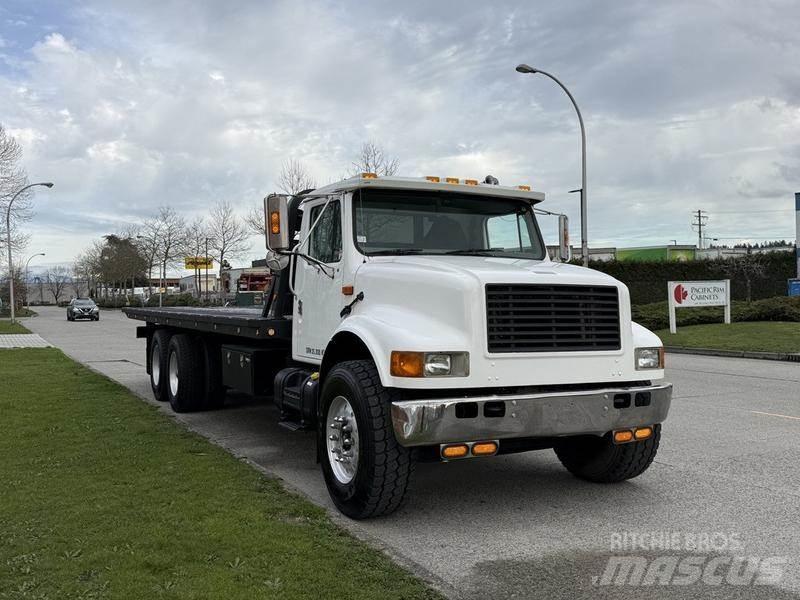 International 4900 救援车