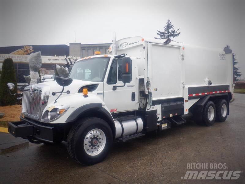 International 7400 垃圾车