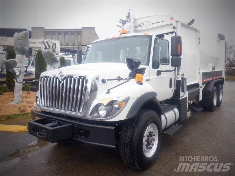 International 7400 垃圾车