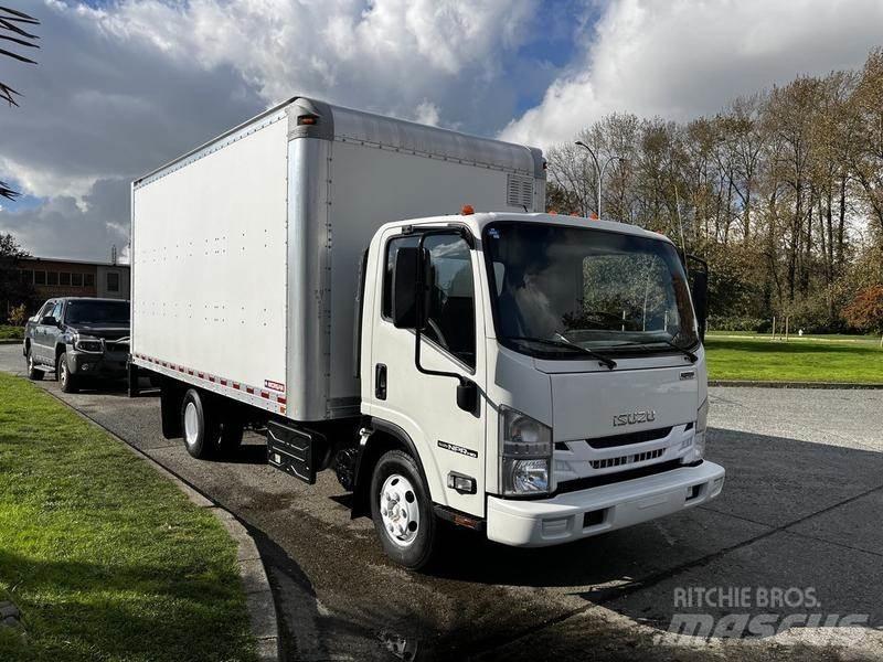 Isuzu NPR 大型面包车