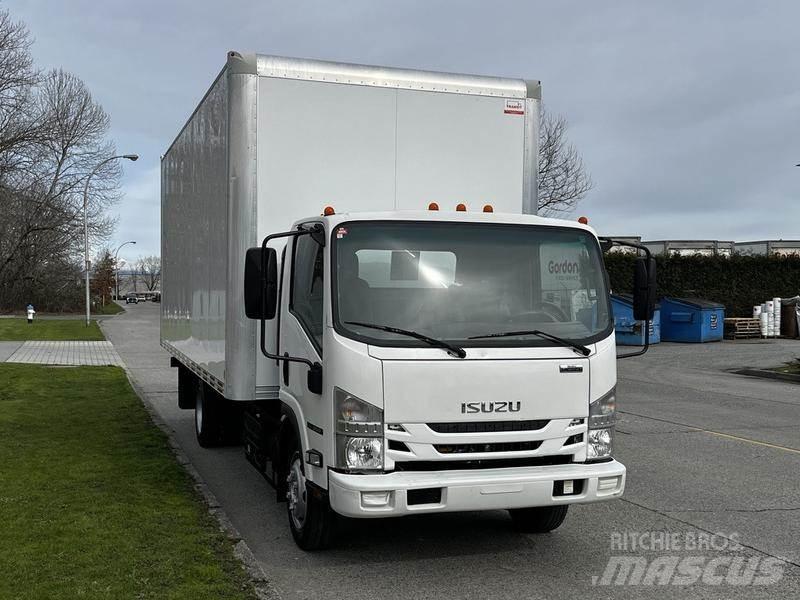 Isuzu NQR 大型面包车