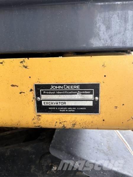 John Deere 135 D 履带挖掘机