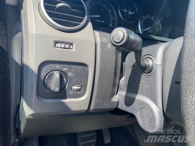 Land Rover LR3 汽车