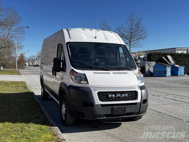 RAM Promaster 大型面包车