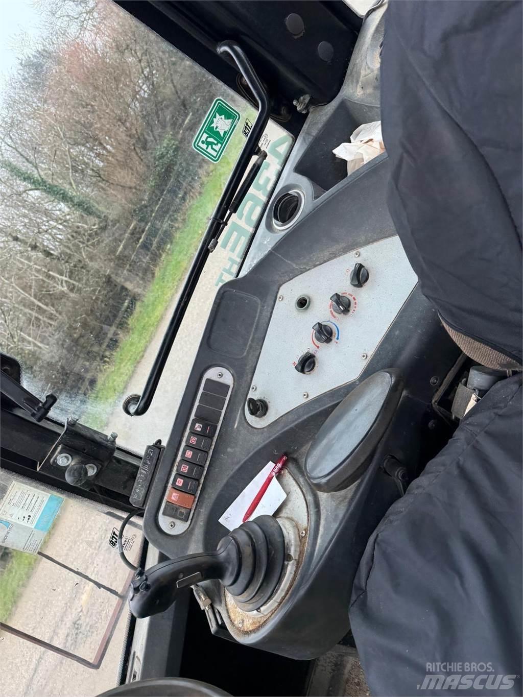 JCB 436HT 轮式装载机