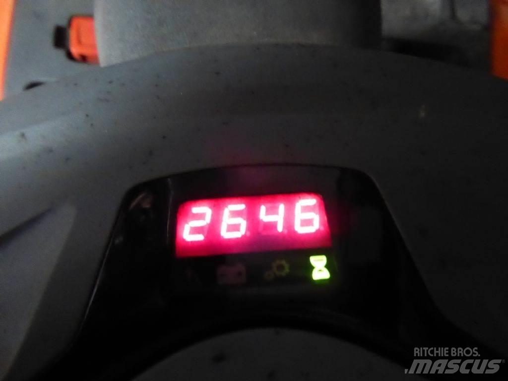 BT SPE120 手推堆垛车