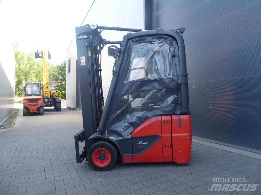 Linde E12-02 电动叉车
