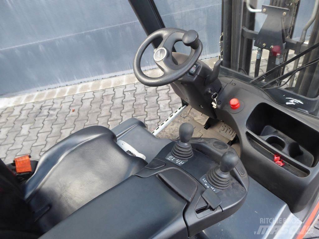 Linde E15-02 电动叉车