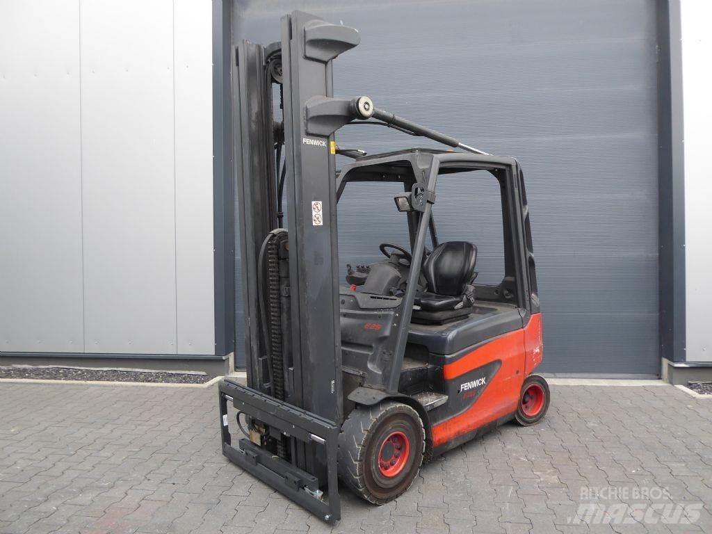 Linde E25-01 电动叉车