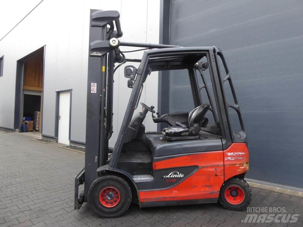 Linde E25-01 电动叉车