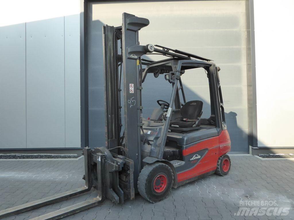 Linde E30-01 电动叉车