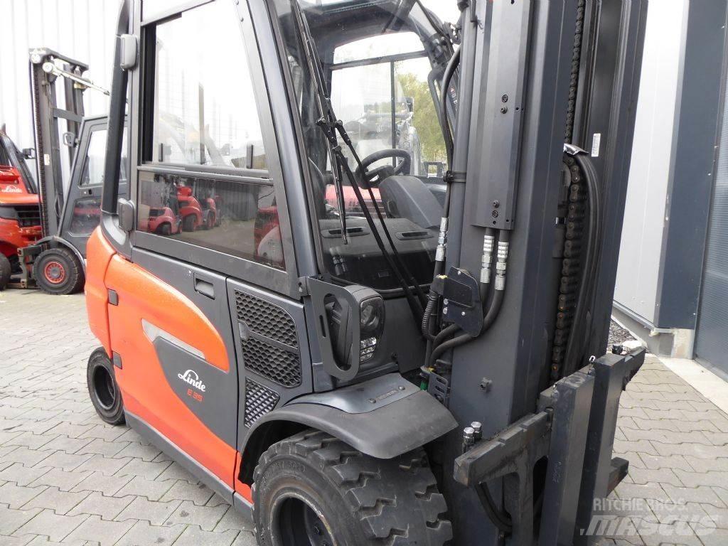 Linde E35L-01 电动叉车