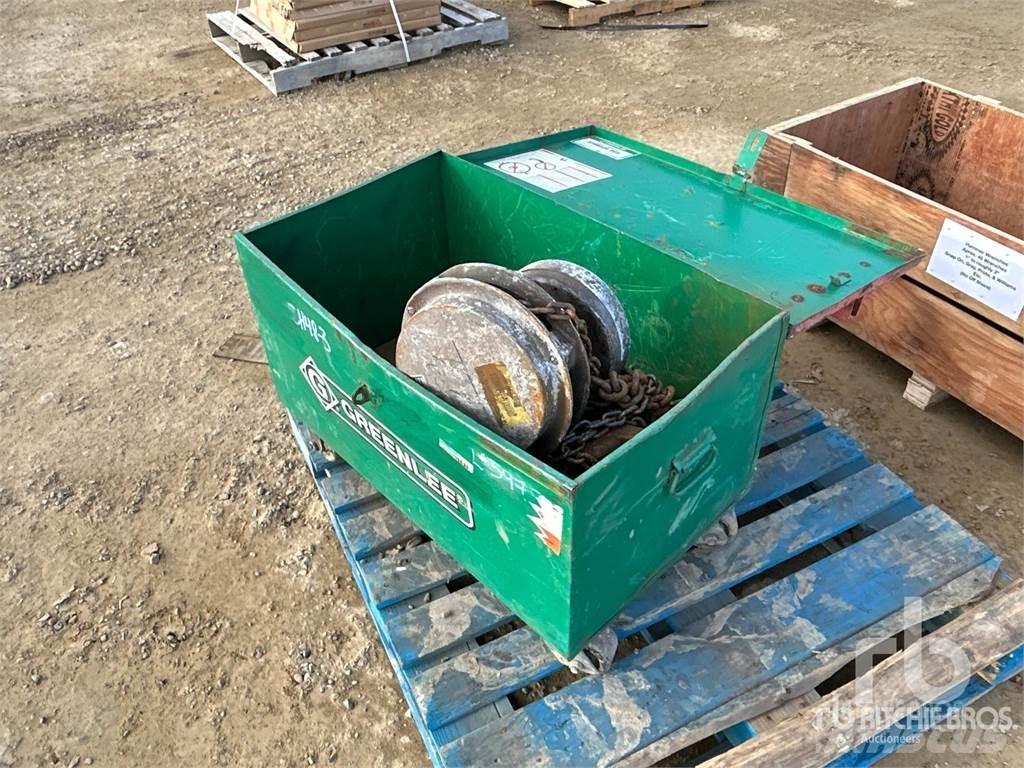  10 ton 吊车起重机、绞车吊货机和物料升降机