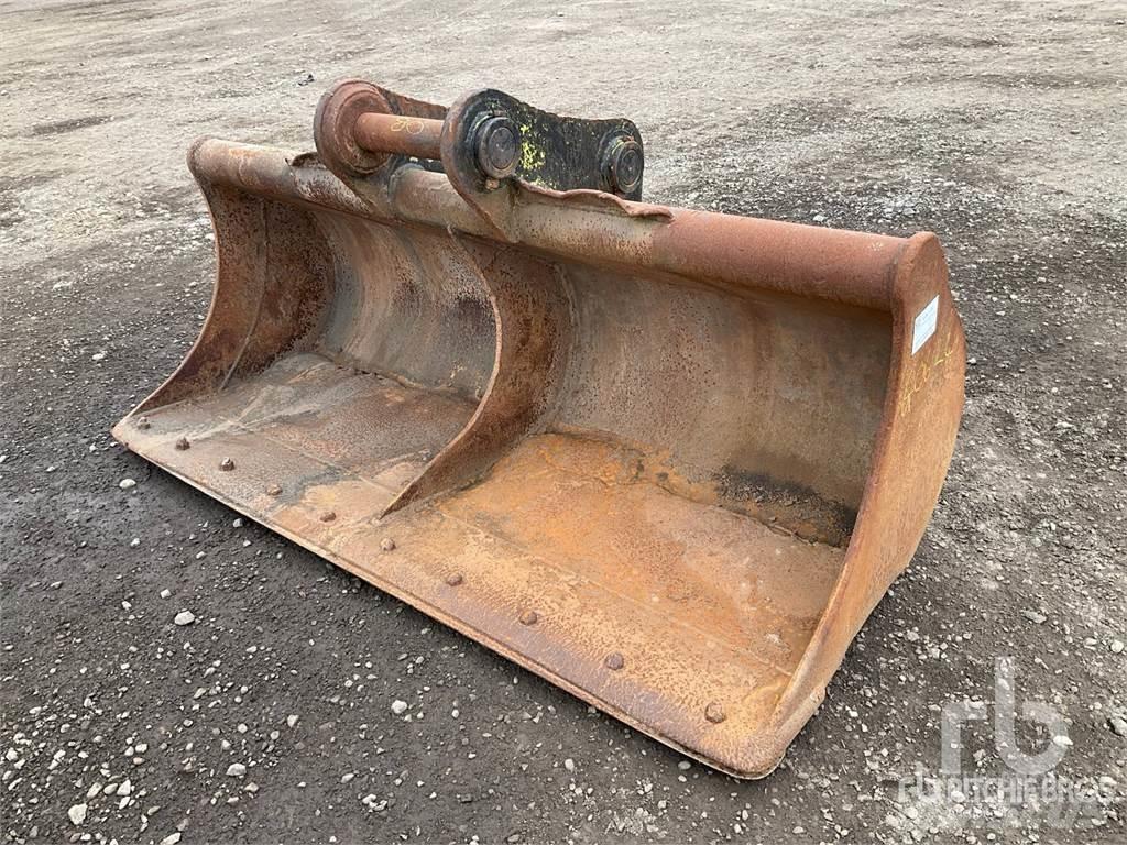  2100 mm Cleanup 挖斗
