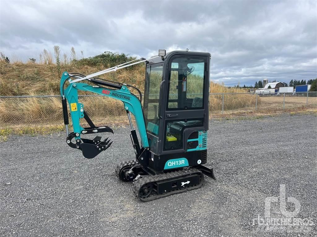AGT QH13R 小型挖掘机