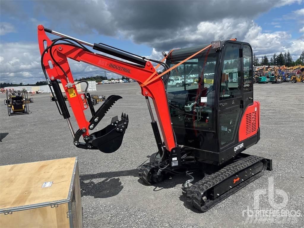 AGT QNT50R 小型挖掘机