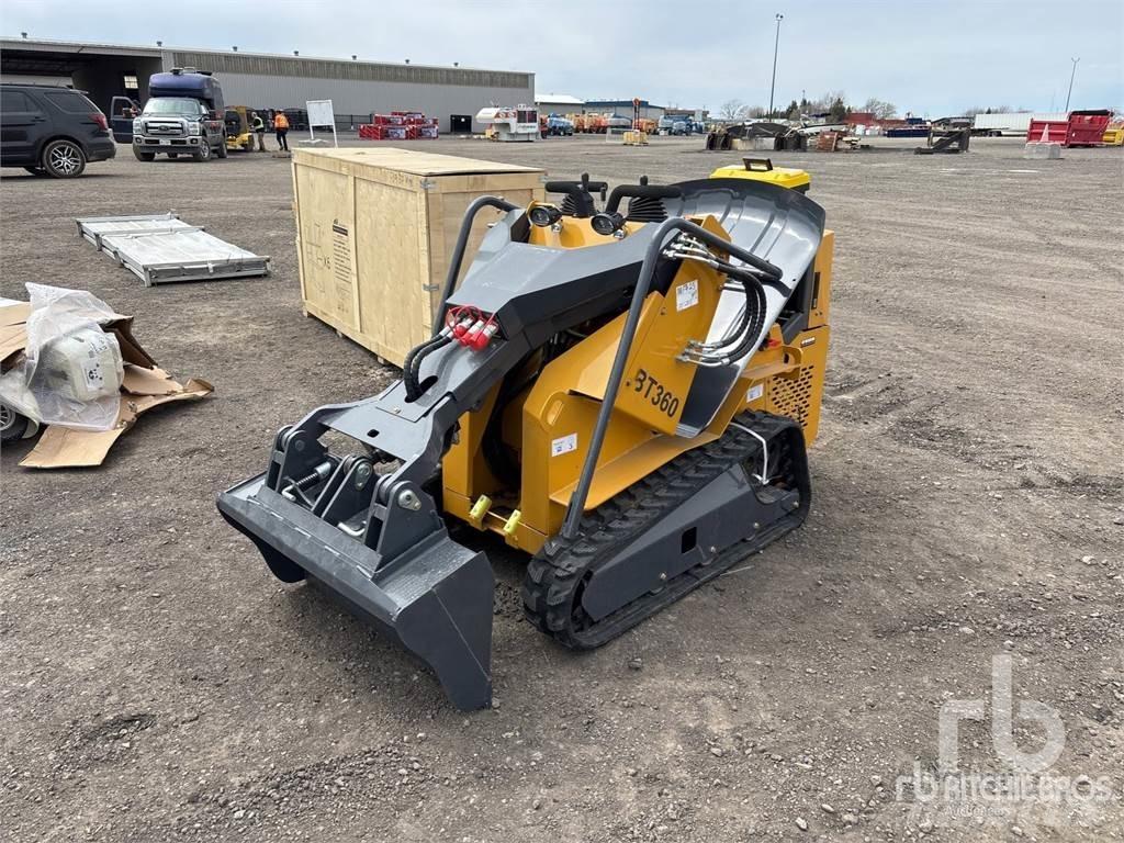  BISONTEK BT360 滑移装载机