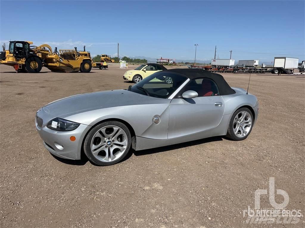 BMW Z4 汽车