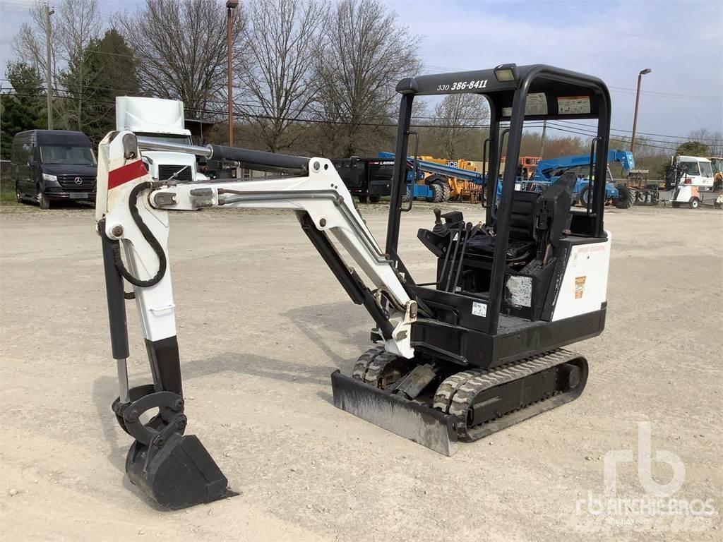 Bobcat 320 小型挖掘机