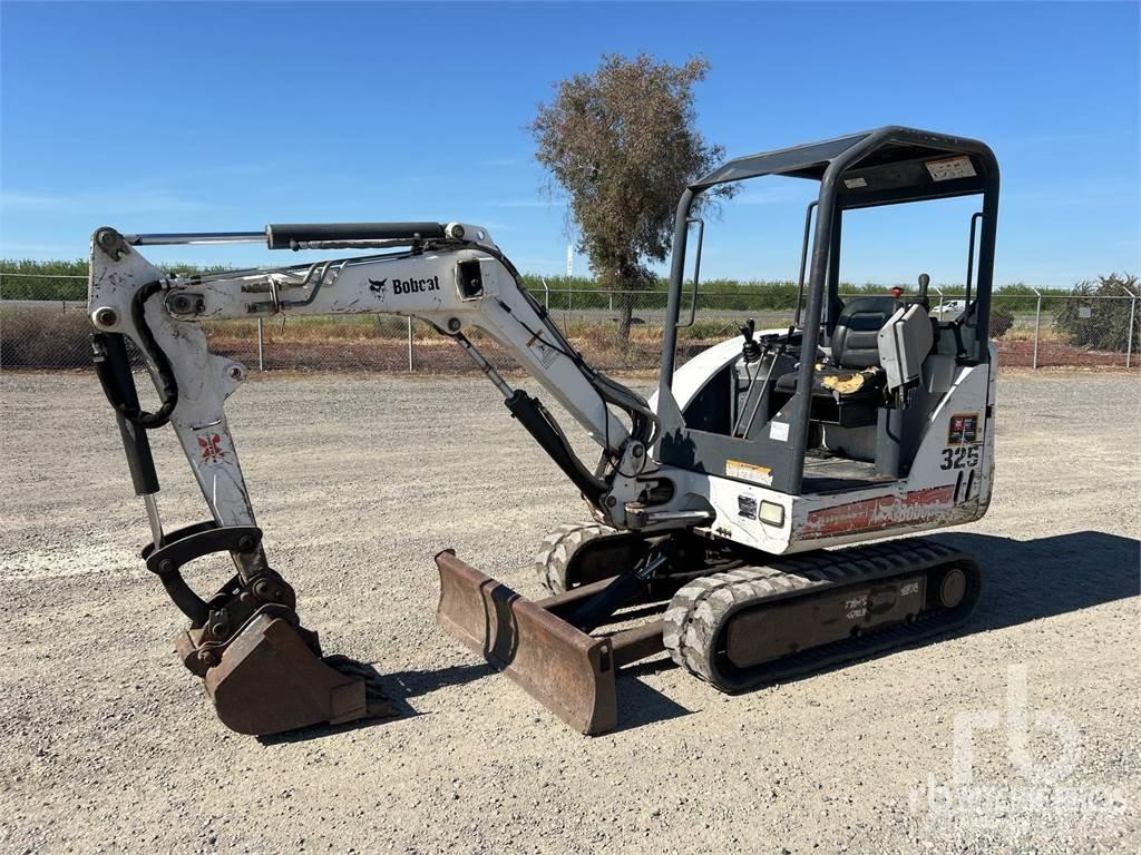 Bobcat 325G 小型挖掘机