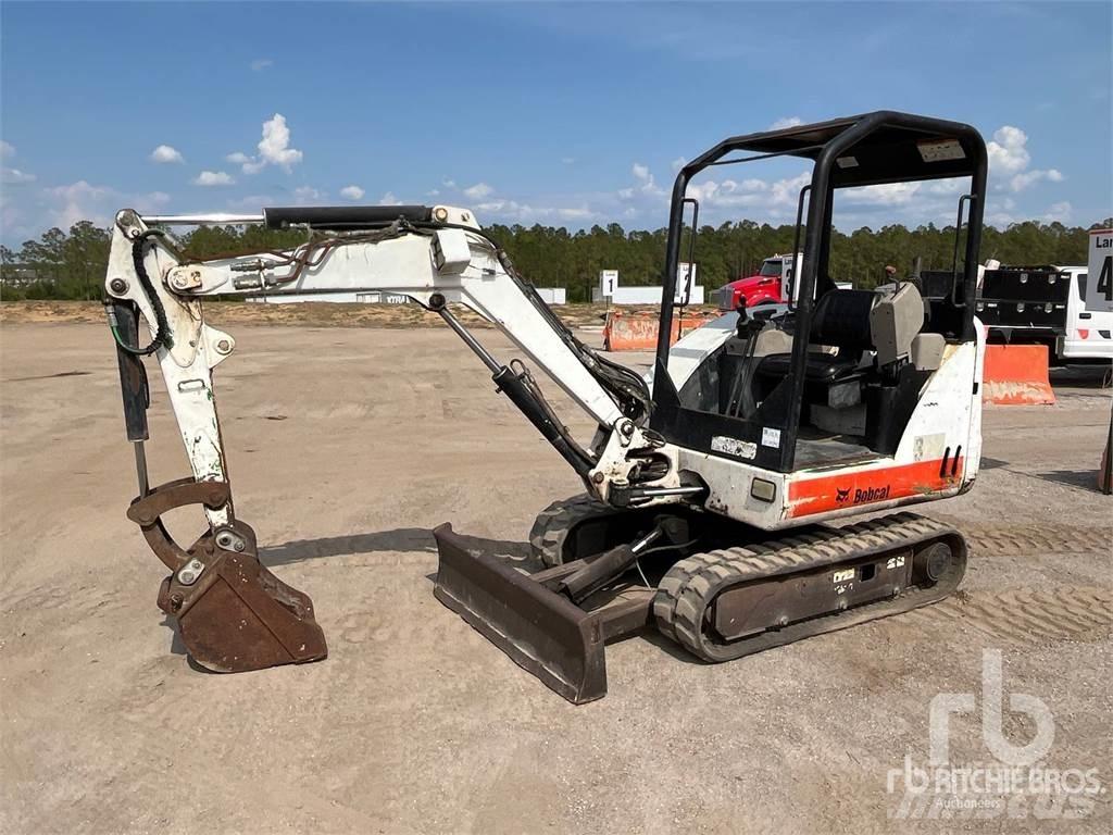 Bobcat 328 小型挖掘机