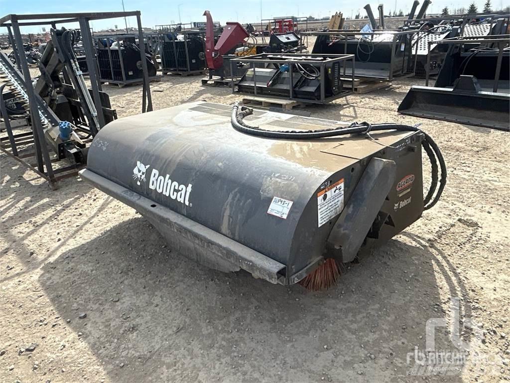Bobcat 72 刷子配件