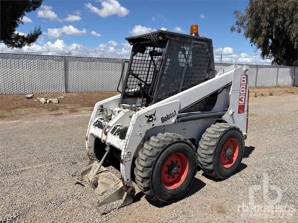 Bobcat 863 滑移装载机