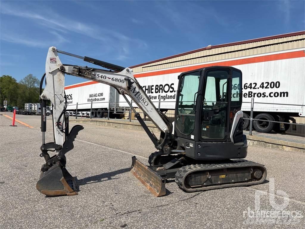 Bobcat E35I 小型挖掘机