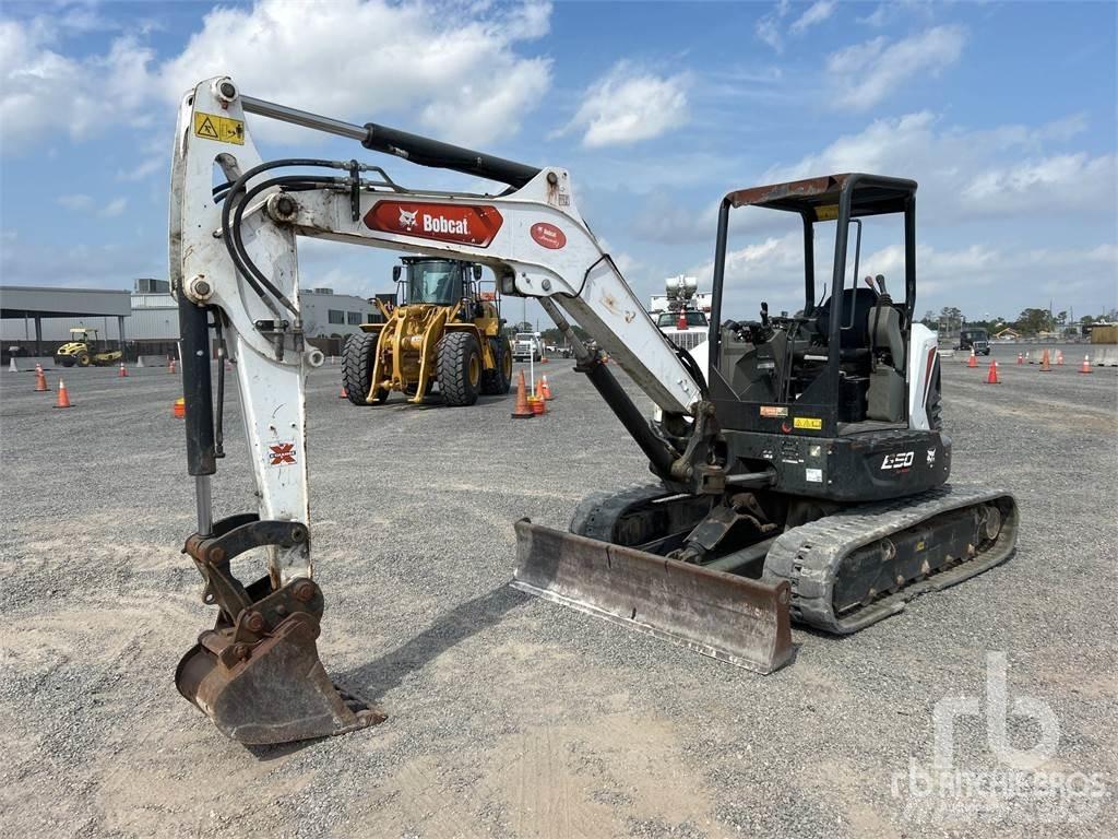 Bobcat E50 小型挖掘机