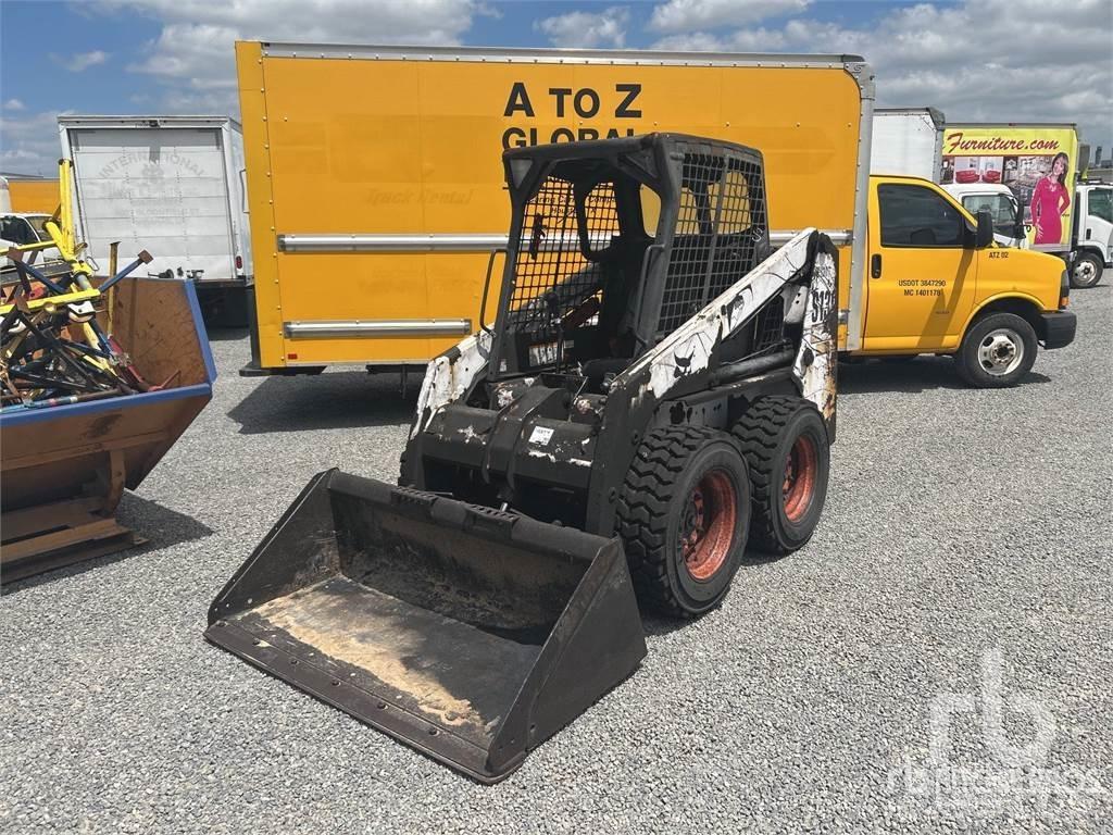 Bobcat S130 滑移装载机
