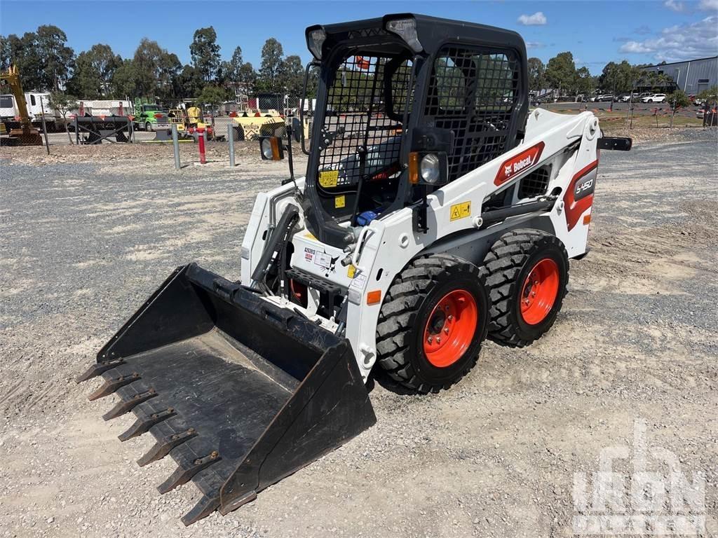 Bobcat S450 滑移装载机