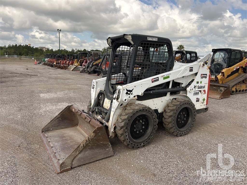 Bobcat S550 滑移装载机