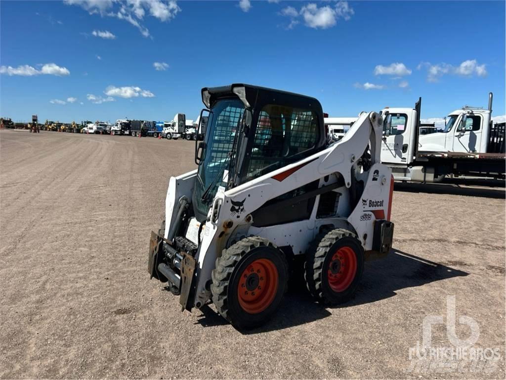 Bobcat S595 滑移装载机