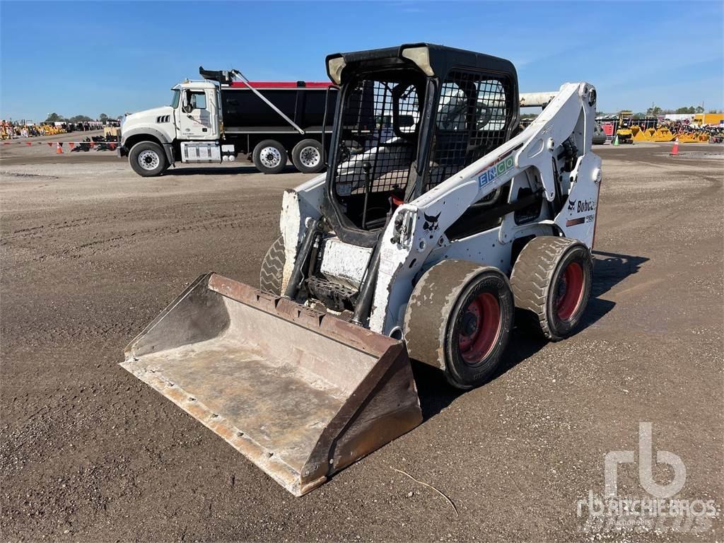 Bobcat S650 滑移装载机