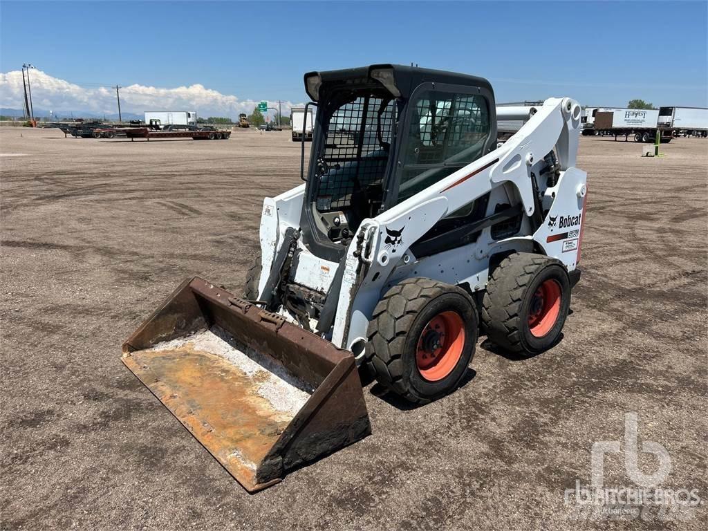 Bobcat S650 滑移装载机