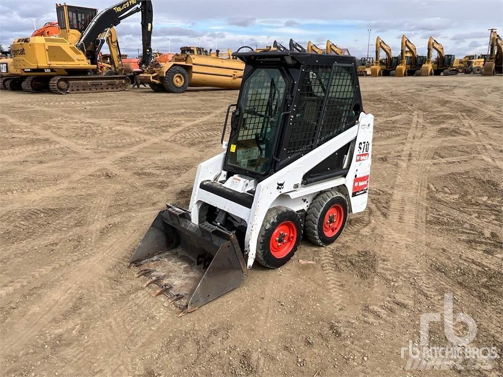 Bobcat S70 滑移装载机