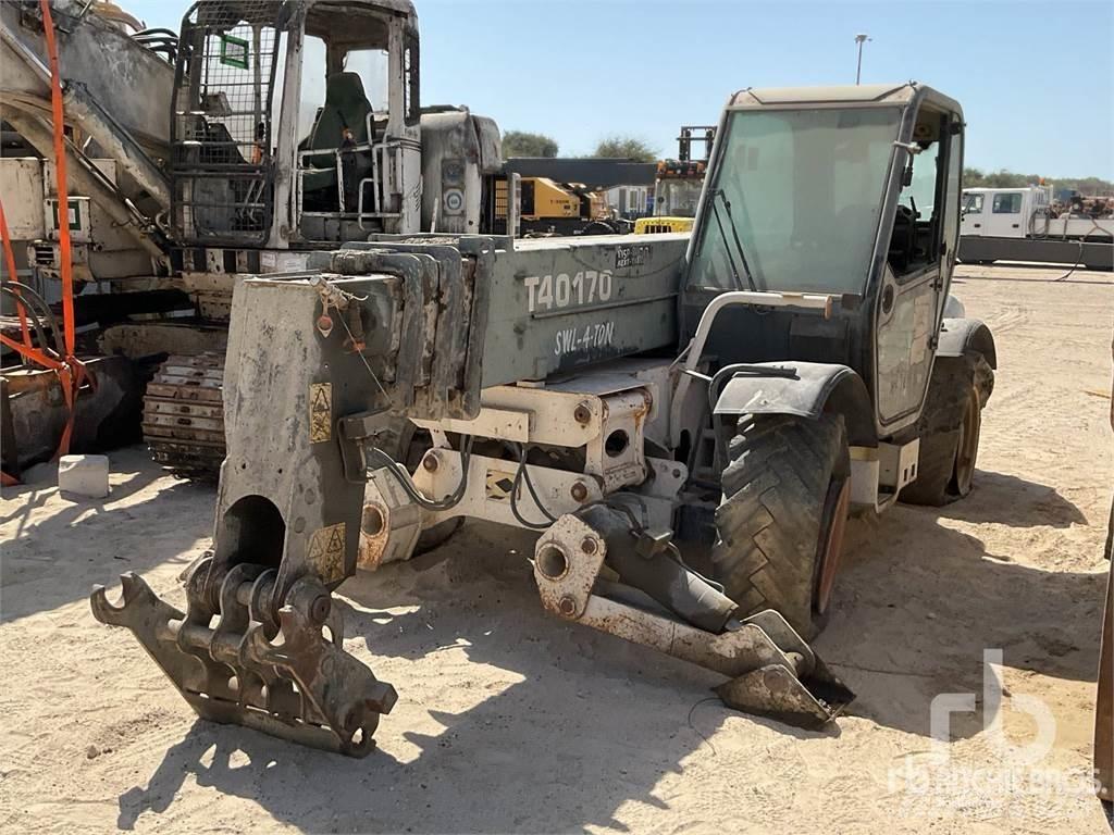 Bobcat T40140 伸缩臂叉装车|叉装车