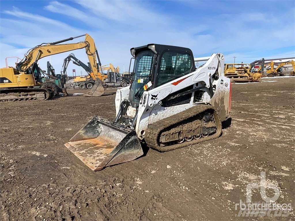 Bobcat T590 滑移装载机