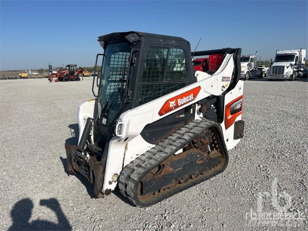 Bobcat T66 滑移装载机