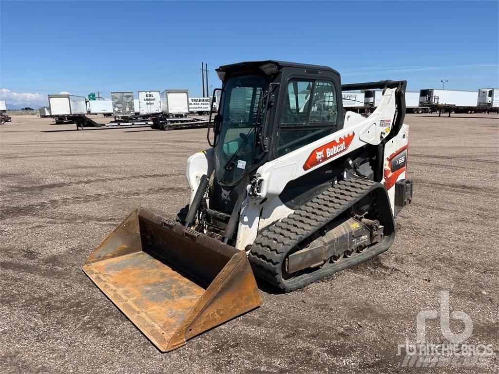 Bobcat T66 滑移装载机