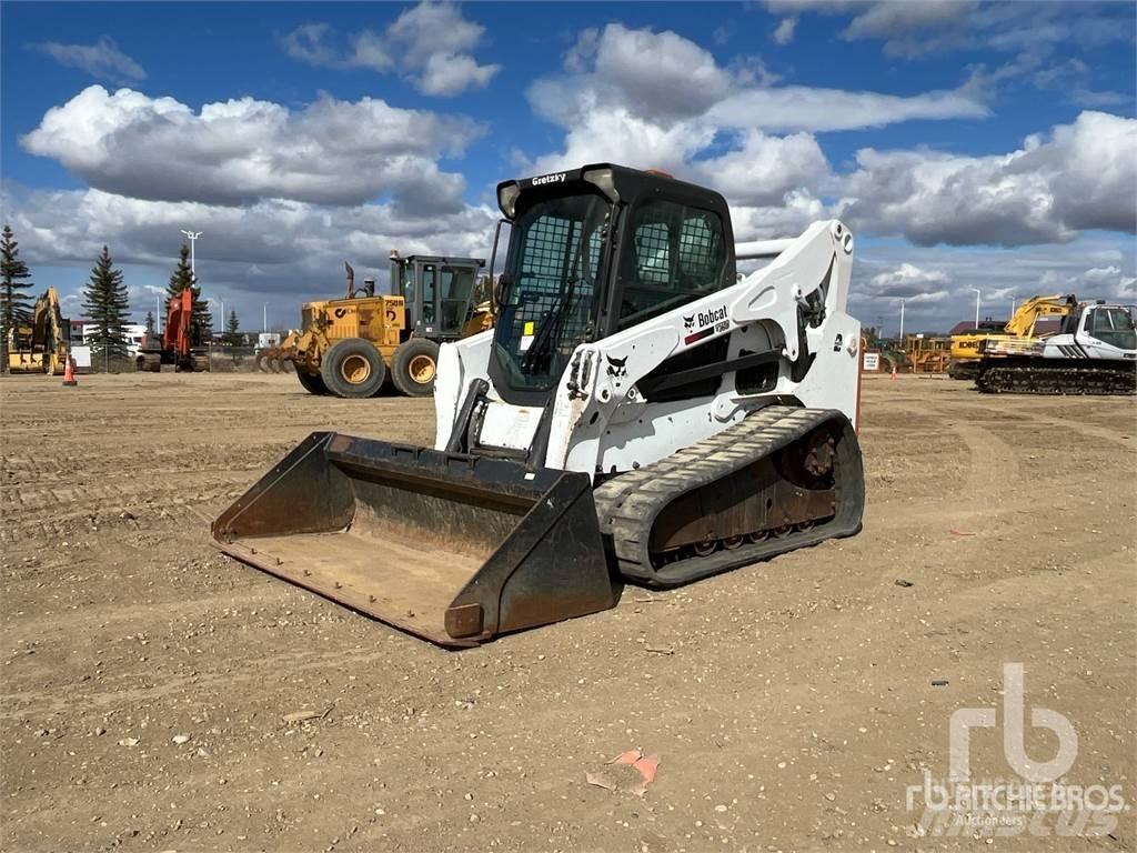 Bobcat T750 滑移装载机