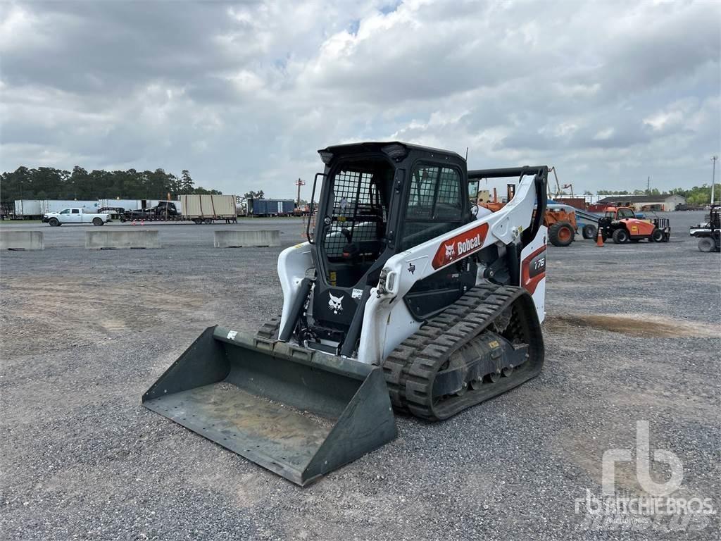 Bobcat T76 滑移装载机