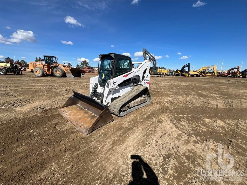 Bobcat T870 滑移装载机